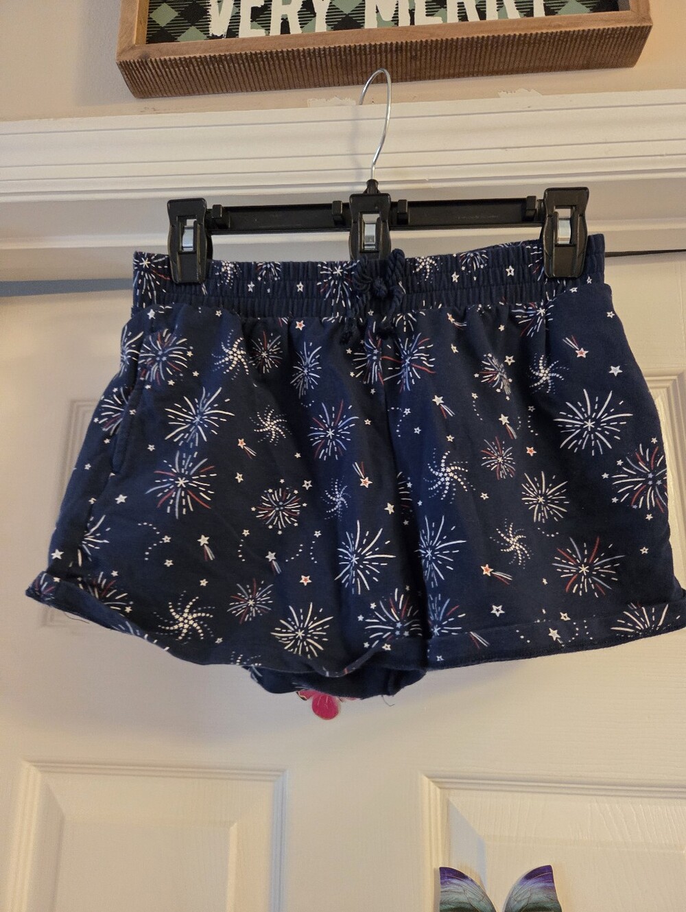 Celebrate patriotic girls shorts xl 14 blue with red & white fireworks